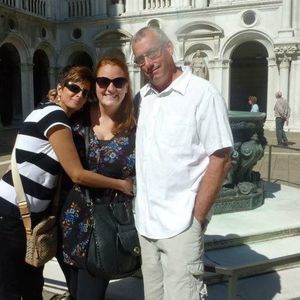 Meet your Posher, Sharon